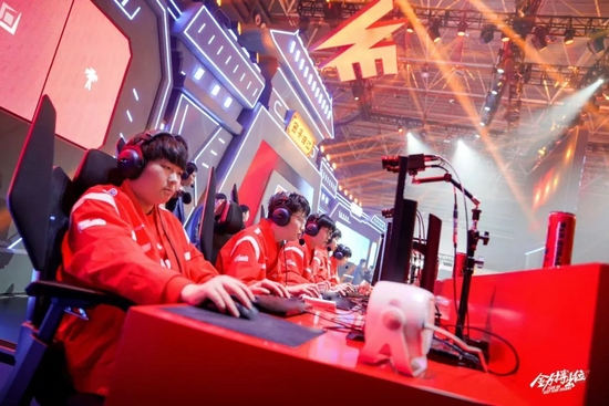 朗的骑士队 朗的骑士队