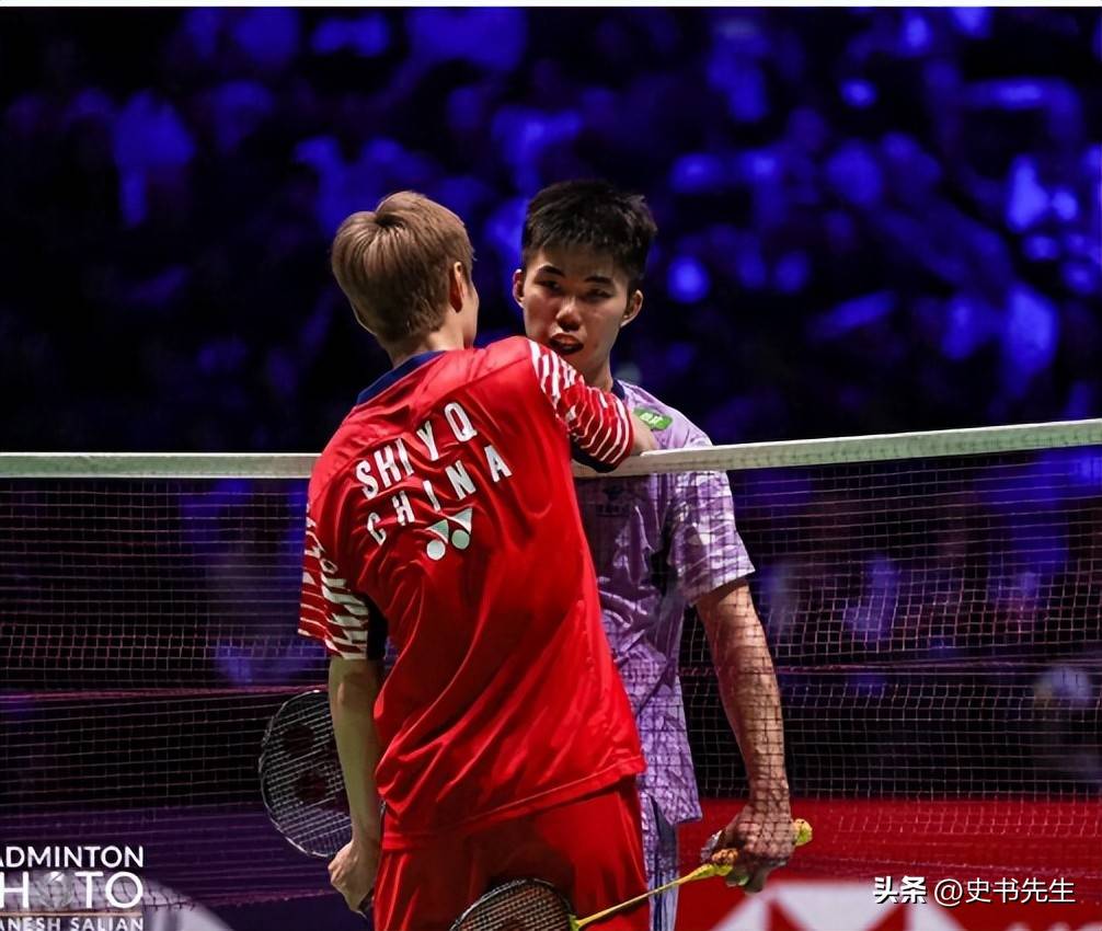 安排球员和 安排球员和