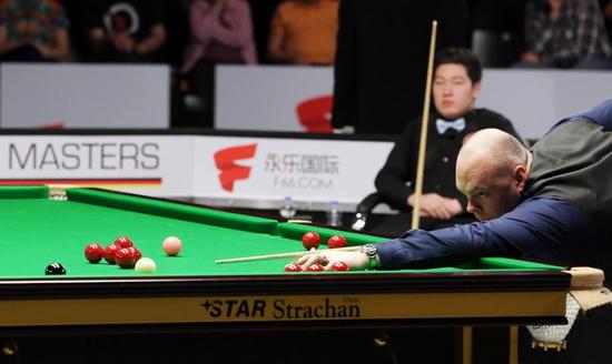 她果断出手 她果断出手