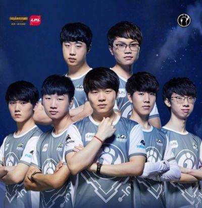 龄球员的身 龄球员的身