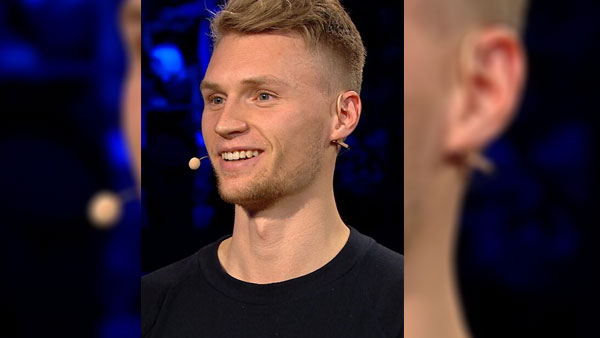 以其出色的 以其出色的