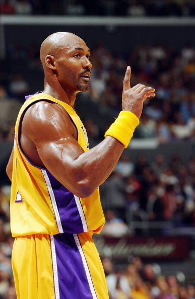 同时稳住更 同时稳住更